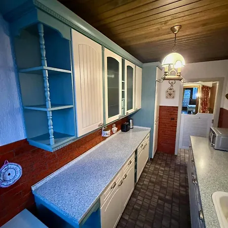 Geraeumiges Monteurapartment Rheinpreussenstrasse 30 * 뒤스부르크