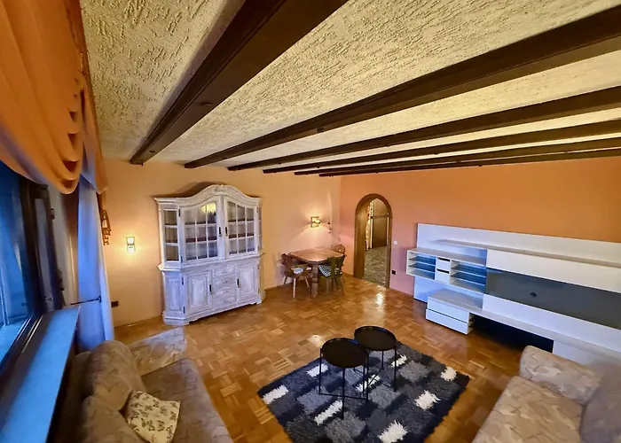 Apartment Geraeumiges Monteurapartment Rheinpreussenstrasse 30 *